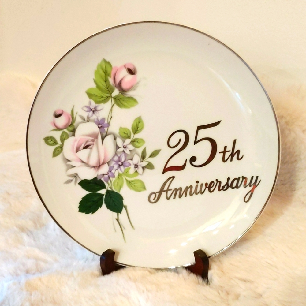 Decorative Plate 25th Anniversary Silver lined
